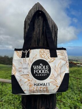 Whole Foods Tag Aloha Co Pineapple Black Gold Mini Tote Bag Hawaii exclusive NWT
